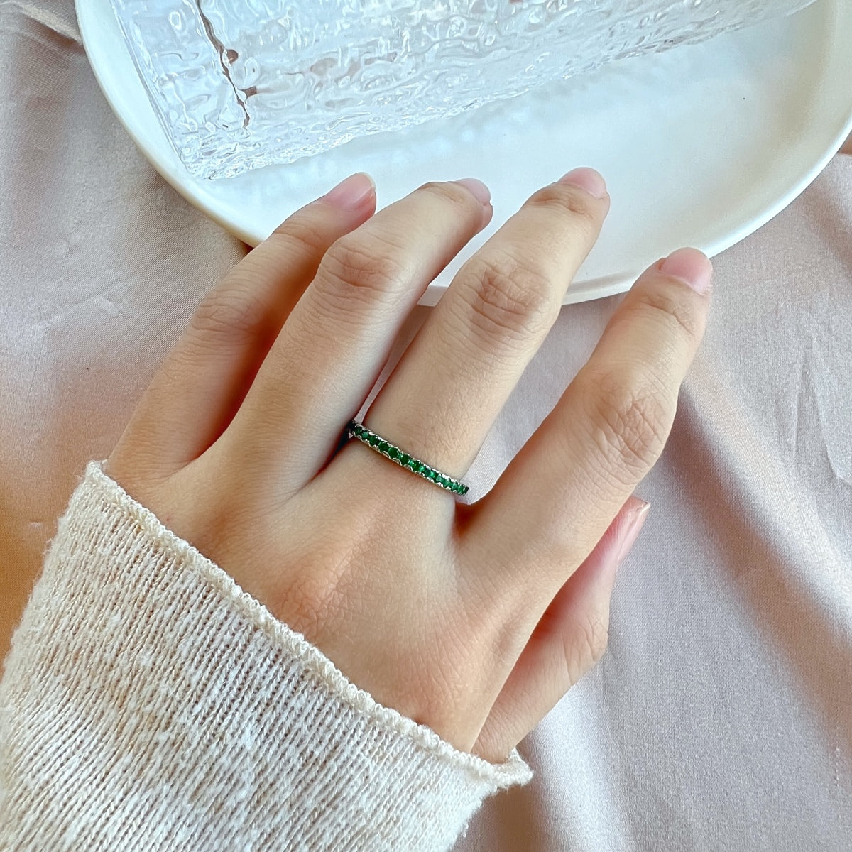 [ROYAL]Delicate Sparkling Round Cut Daily Ring