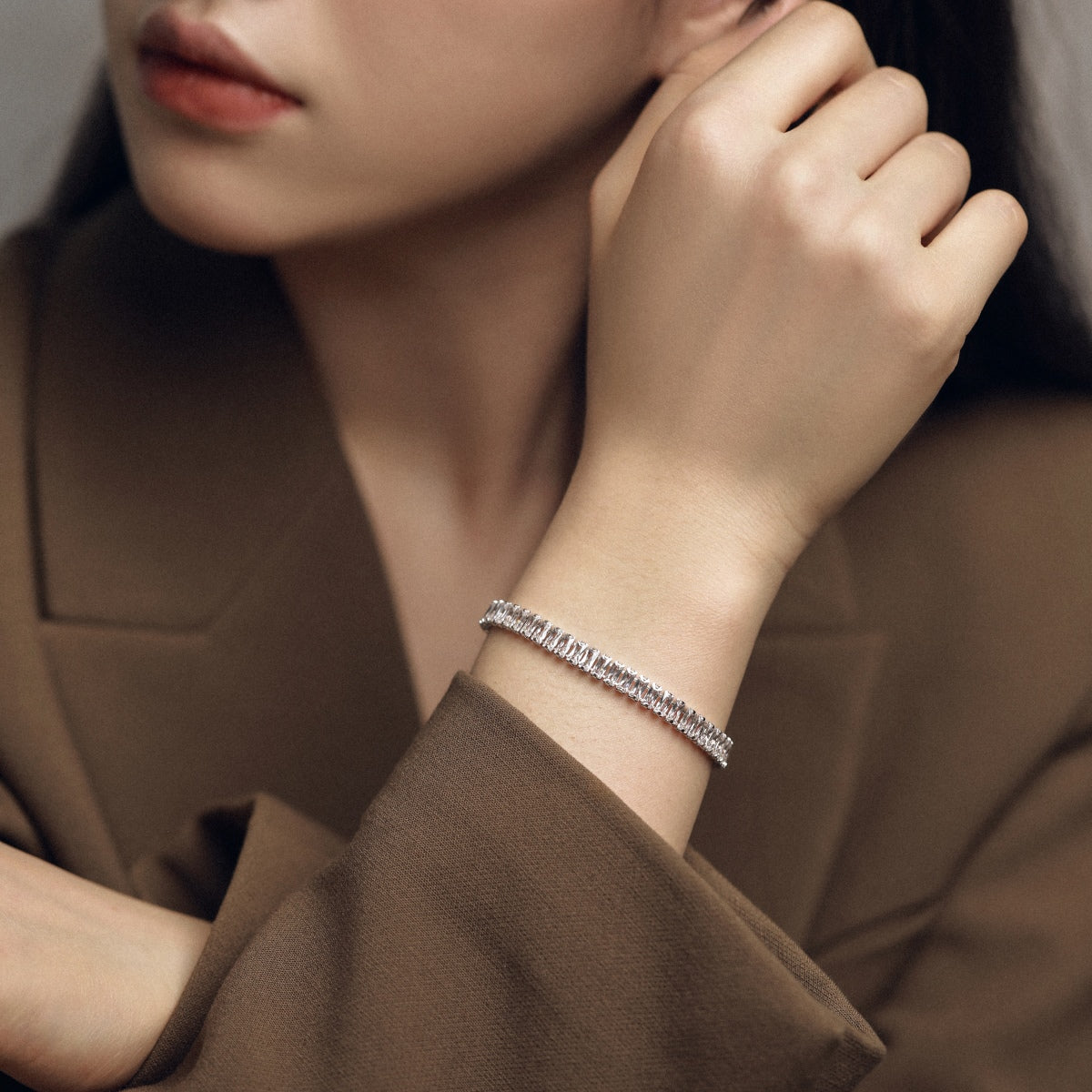 [LUXE]Exquisites Smaragdschliff-Tagesarmband