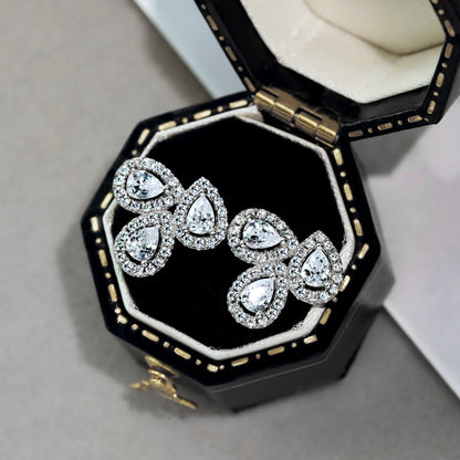 [ROYAL]Ornate Flower Shape Pear Cut Lover Earrings