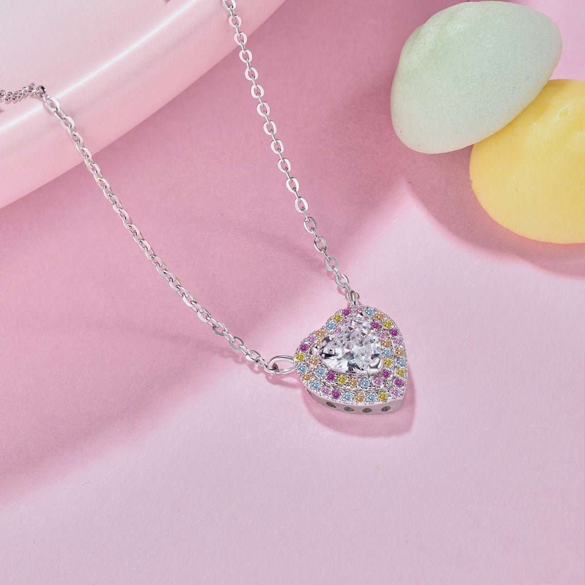 [ROYAL]Exquisite Heart Shape Necklace