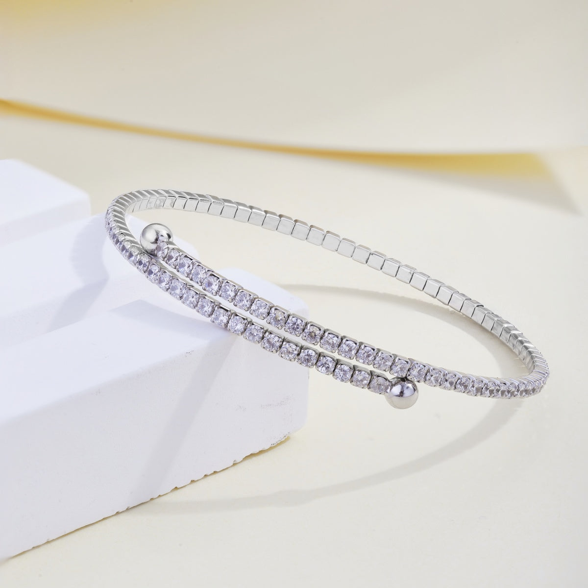 [LUXE]Rundes modisches Armband mit Diamanten