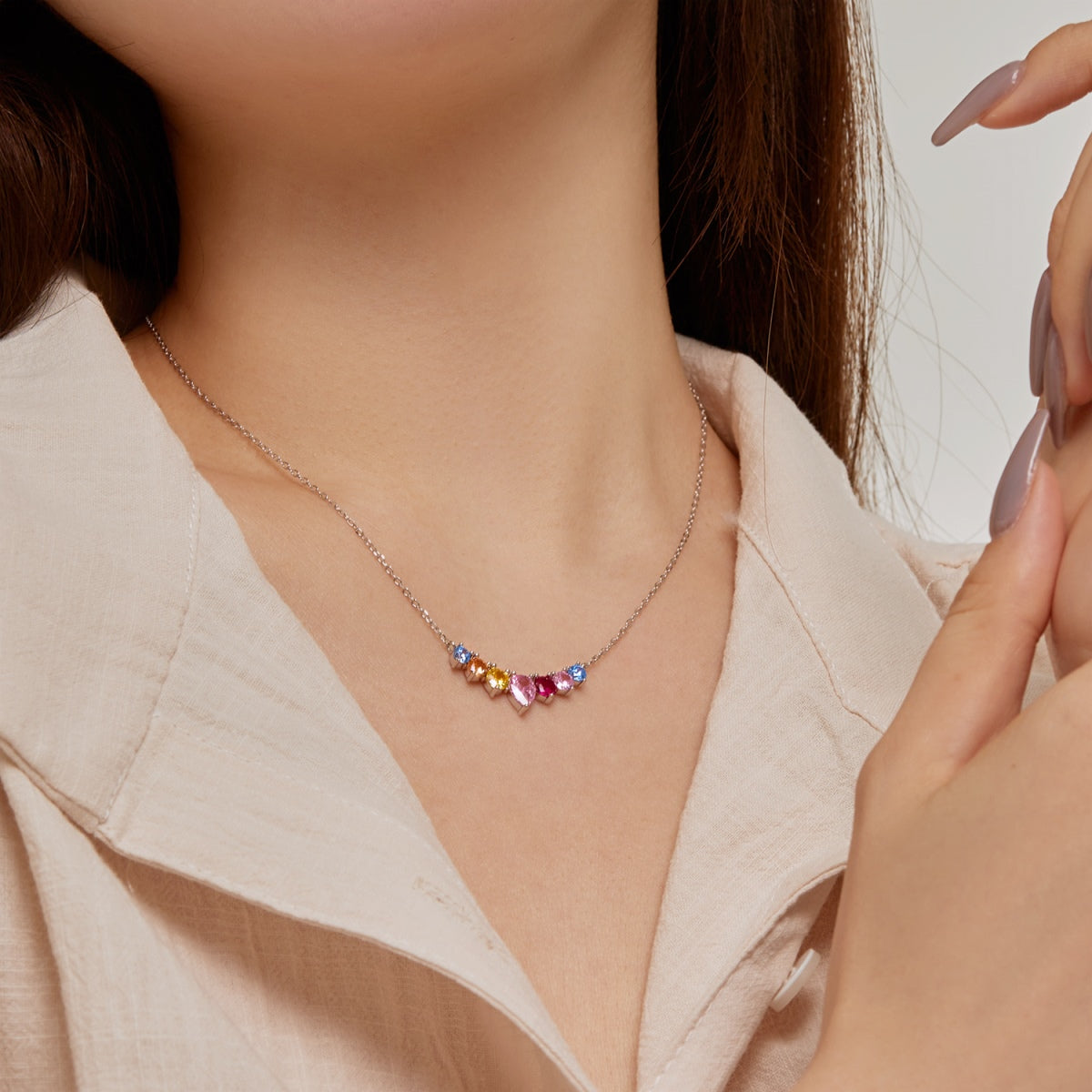 [ROYAL]Dainty Colorful Heart Necklace