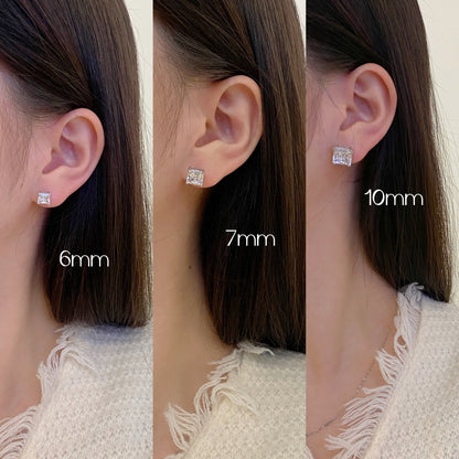 [ROYAL]Delicate Square Shape Earrings