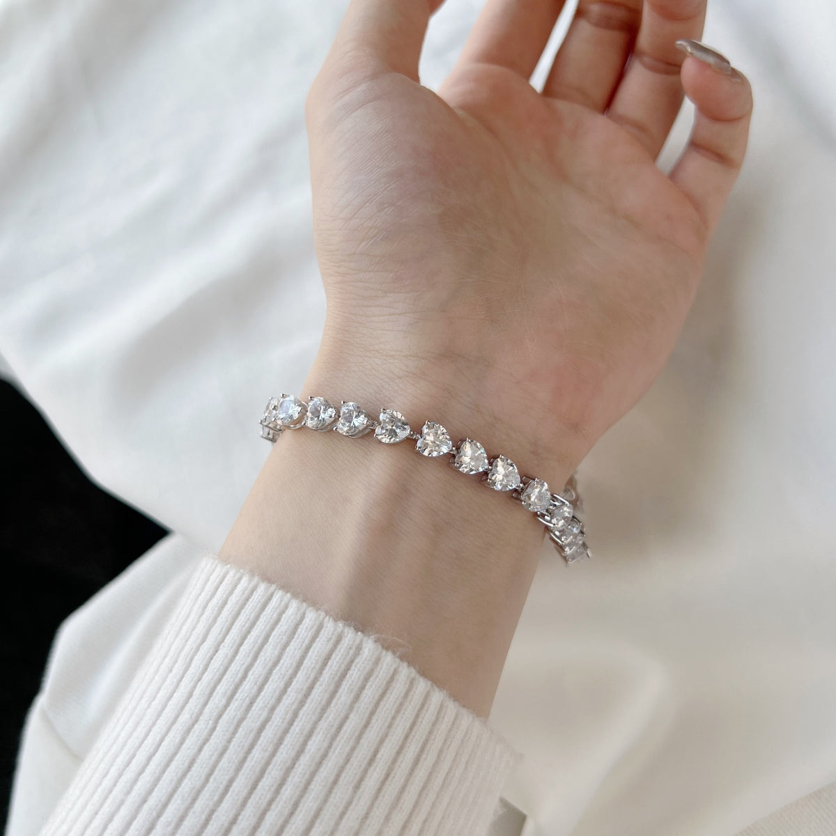 [ROYAL]0.75 Carat Elegant Romantic Heart Shape Lover Bracelet