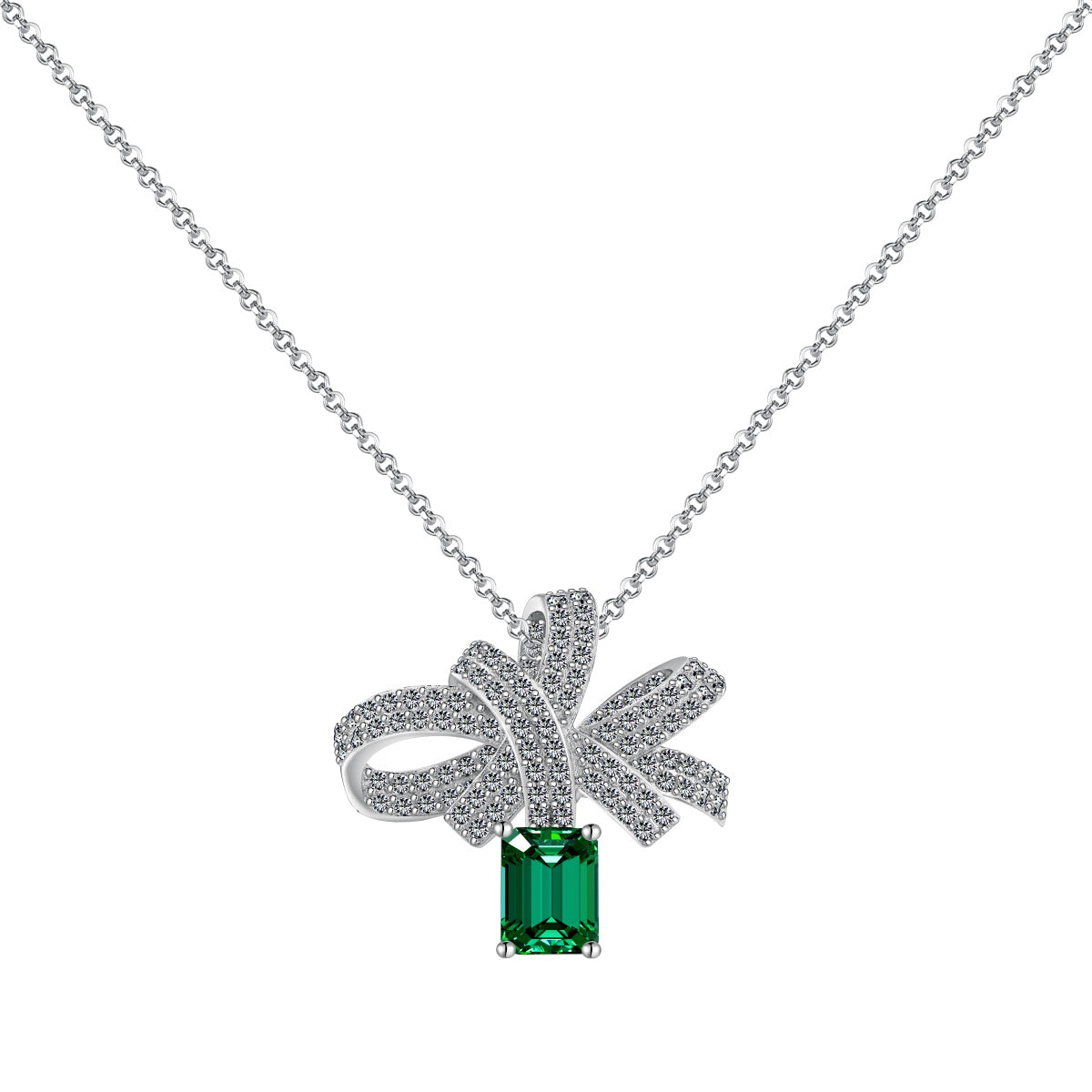 [ROYAL]Luxurious Flower Shape Emerald Cut Necklace