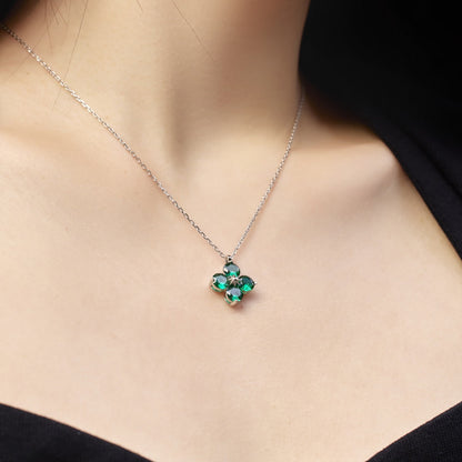 [ROYAL]Four-Leaf Clover And Eight-Pointed Star Necklace