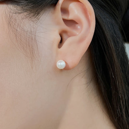 [ROYAL]Delicate Pearl Earrings