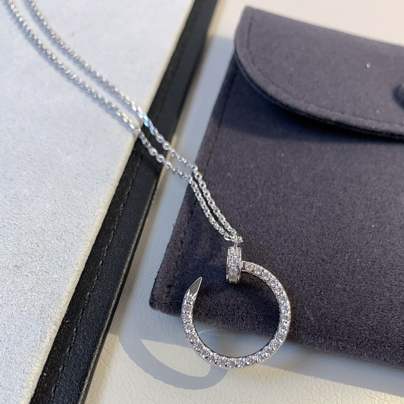 [ROYAL]JUSTE NECKLACE SILVER DIAMONDS