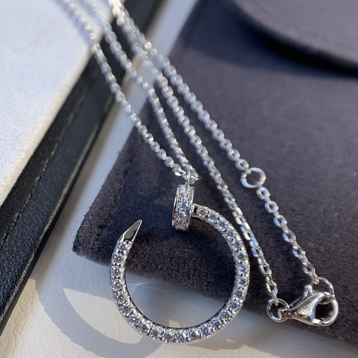 [ROYAL]JUSTE NECKLACE SILVER DIAMONDS