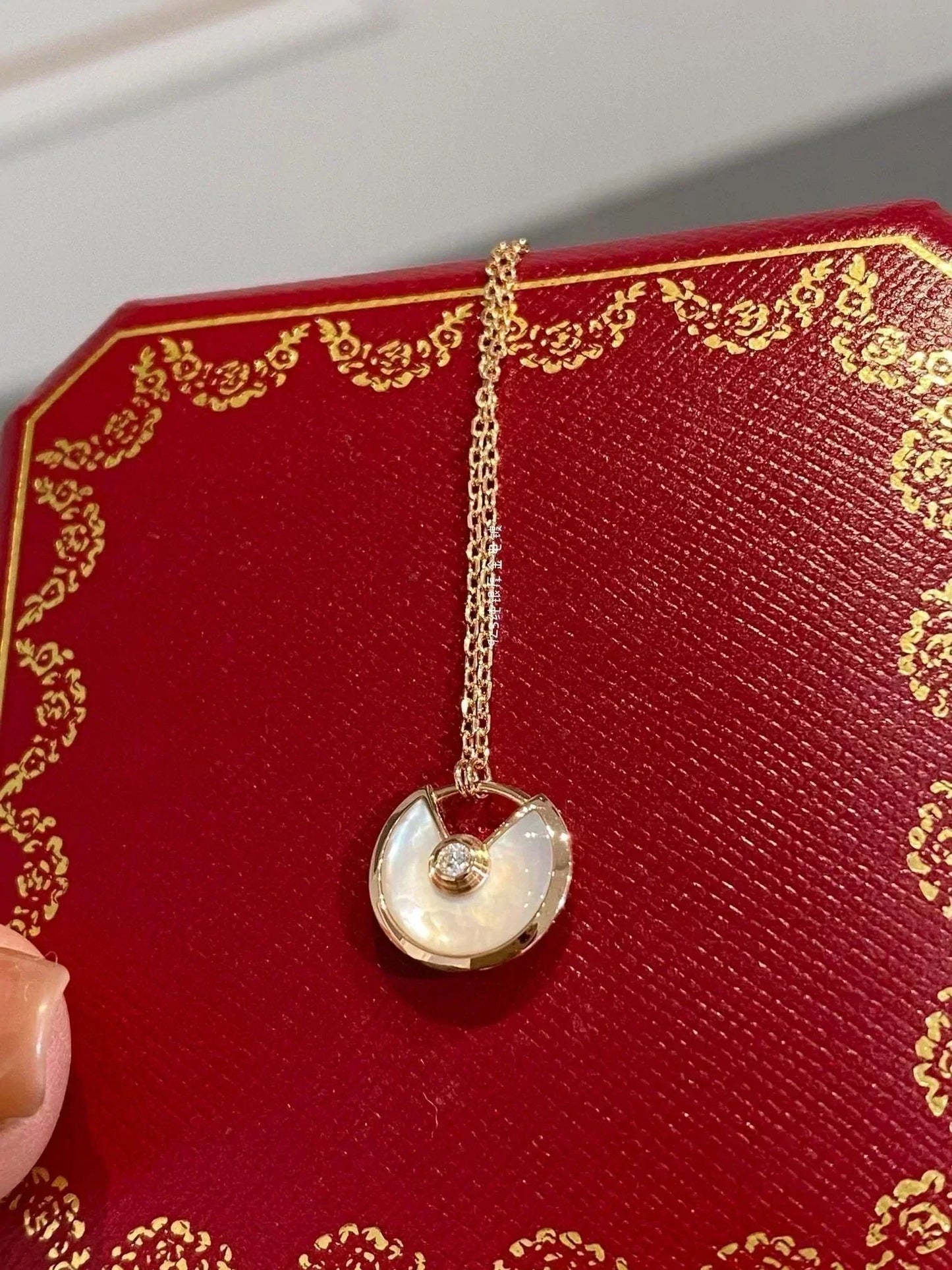 [ROYAL]AMULETTE ROSE GOLD MOP NECKLACE