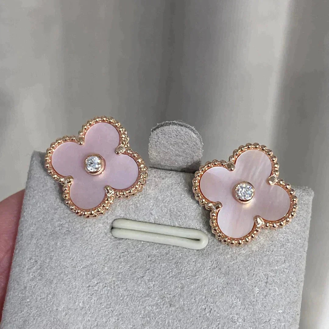 [ROYAL]CLOVER MEDIUM 1 MOTIFS  PINK MOP DIAMOND EARRINGS