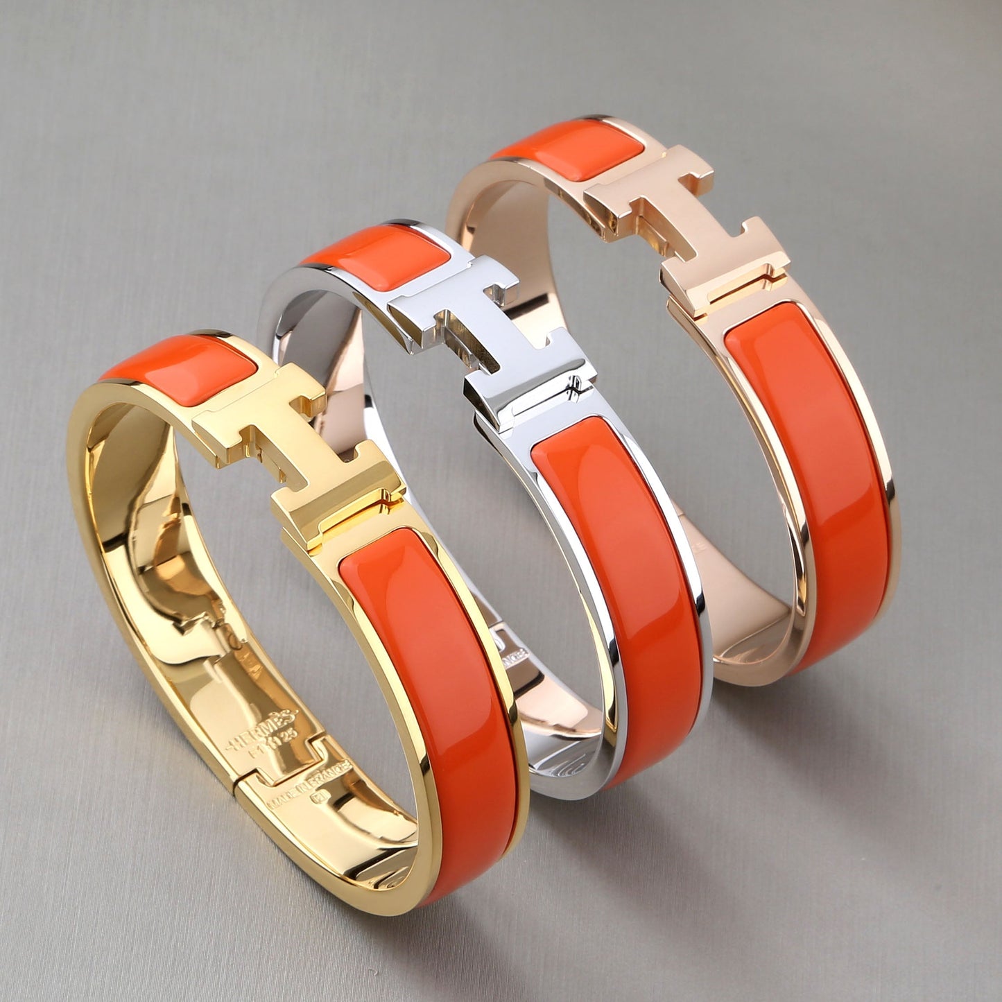 [ROYAL]H ORANGE BRACELET