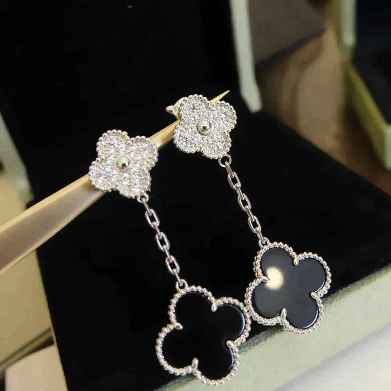 [ROYAL]CLOVER 2 MOTIFS  DIAMOND ONYX EARRINGS SILVER