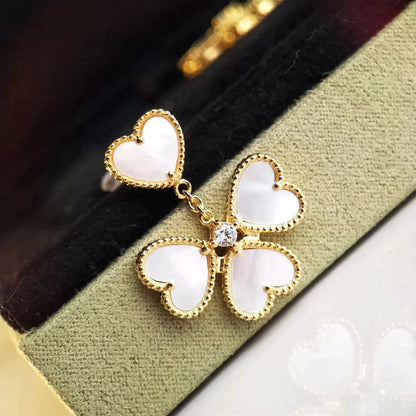 [ROYAL]CLOVER SWEET WHITE MOP EARRINGS