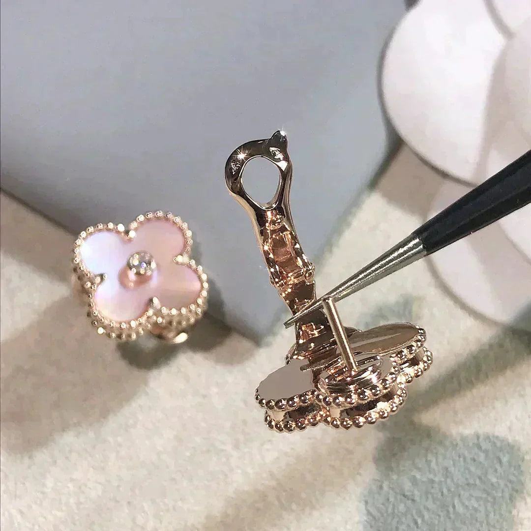 [LUXE]CLOVER MEDIUM 1 MOTIFS ROSA MOP DIAMANT OHRRINGE