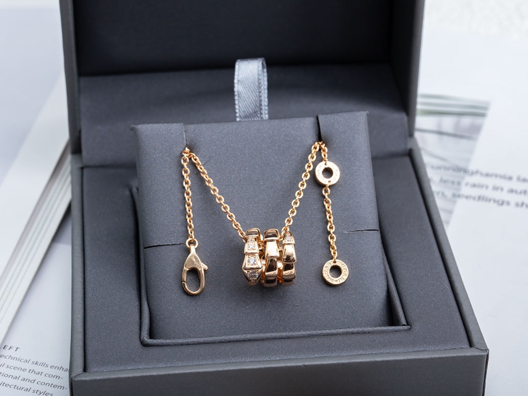 [ROYAL]SERPENTI PINK GOLD NECKLACE DIAMOND