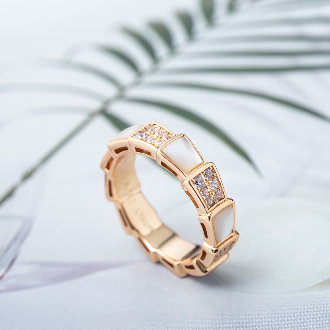 [ROYAL]SERPENTI RING PINK GOLD MOP DIAMOND PAVED 4MM