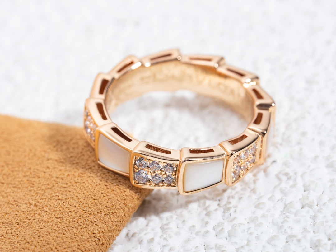 [ROYAL]SERPENTI RING PINK GOLD MOP DIAMOND PAVED 4MM