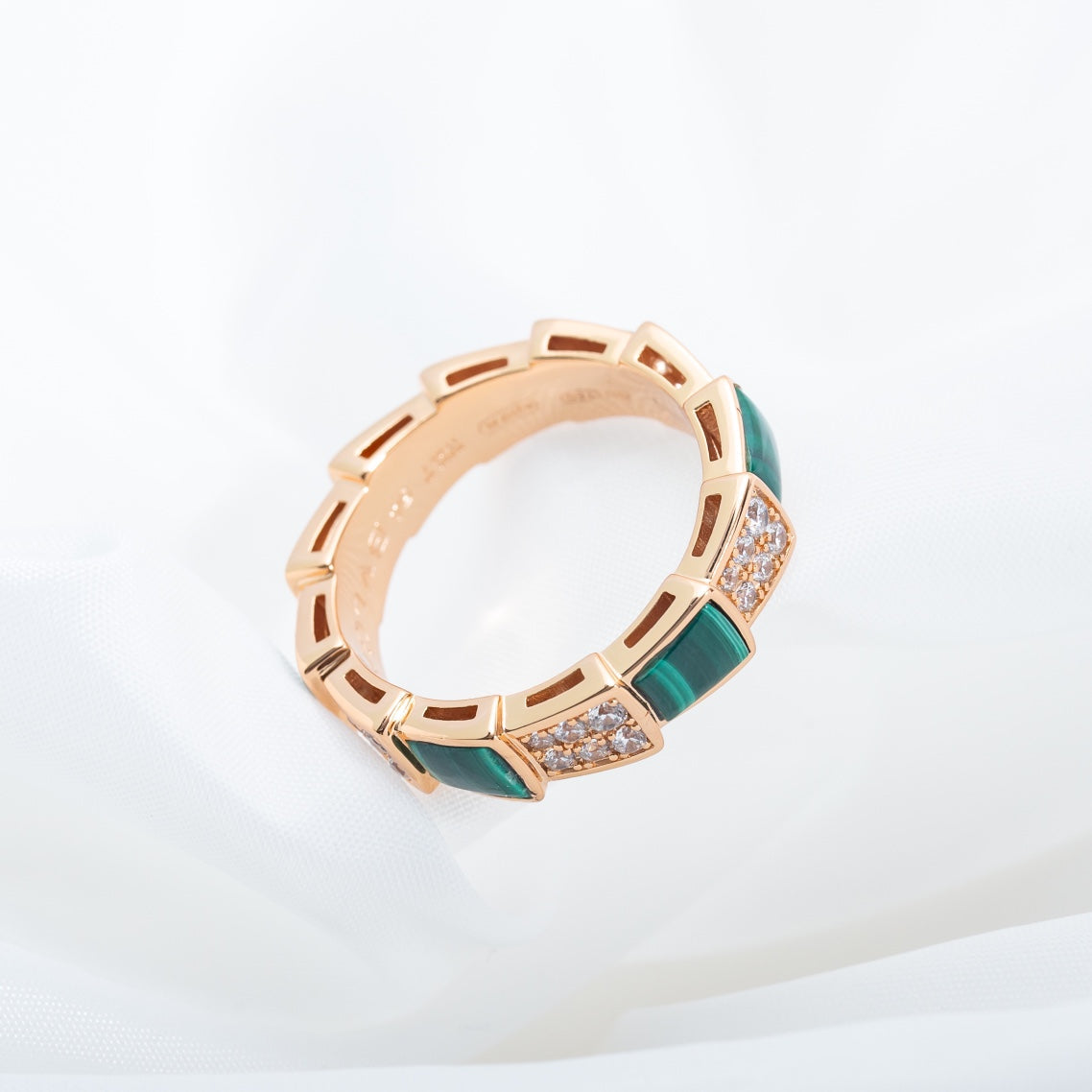 [ROYAL]SERPENTI RING PINK GOLD MALACHITE DIAMOND PAVED 4MM