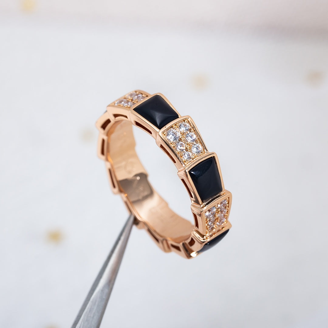 [LUXE]SERPENTI RING ROTGOLD SCHWARZER MOP DIAMANT GEPAVIERT 4MM