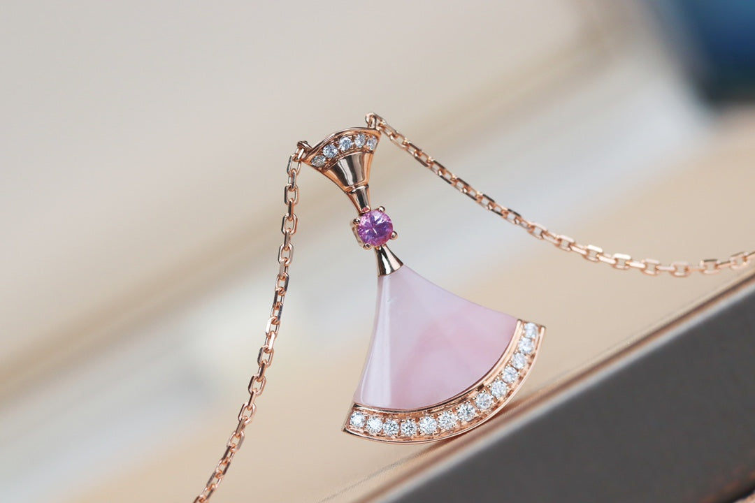 [ROYAL]DREAM NECKLACE PINK MOP DIAMOND