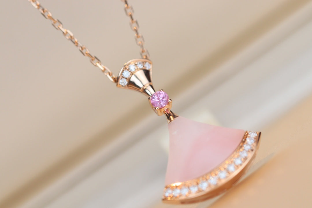 [ROYAL]DREAM NECKLACE PINK MOP DIAMOND