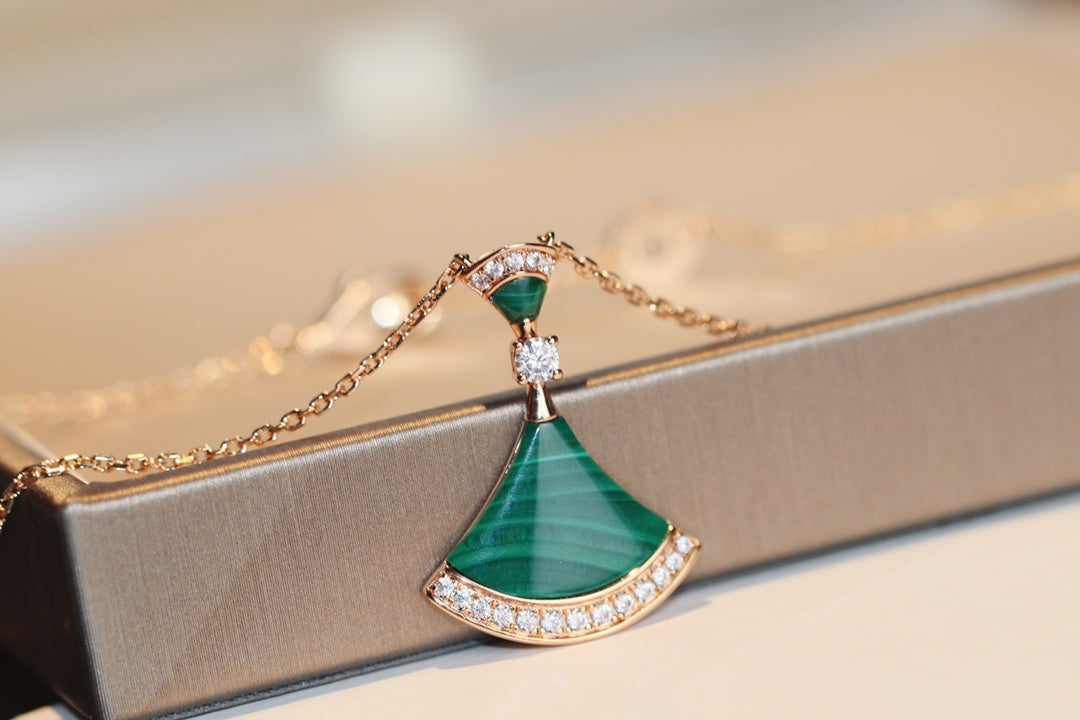 [ROYAL]DREAM NECKLACE MALACHITE DIAMOND