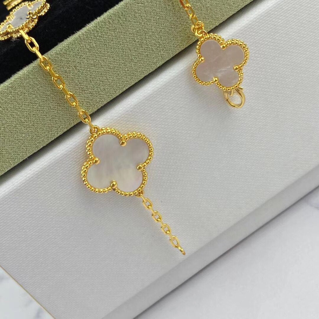 [ROYAL]MAGIC CLOVER MOP GOLD BRACELET 5 MOTIFS