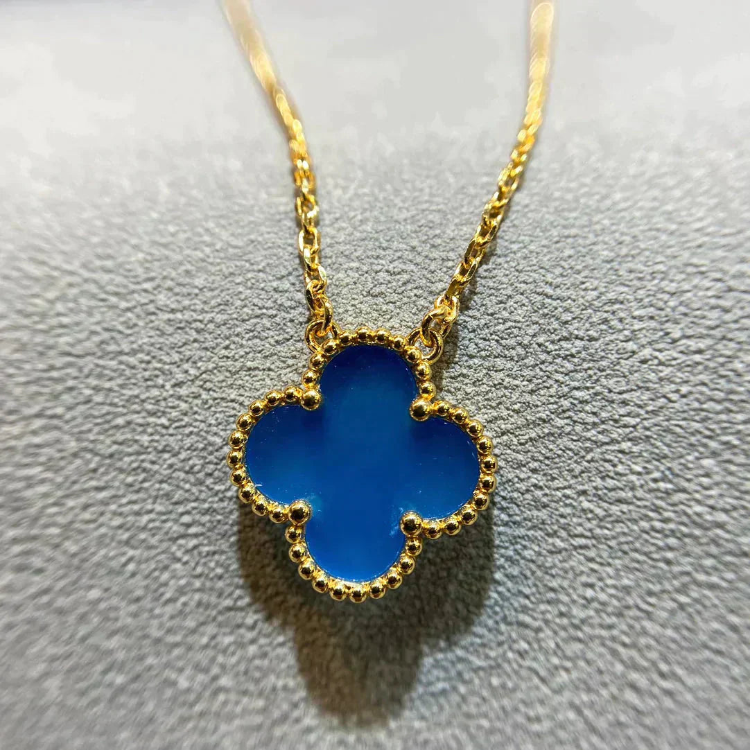 [ROYAL]CLOVER 15MM BLUE AGATE NECKLACE