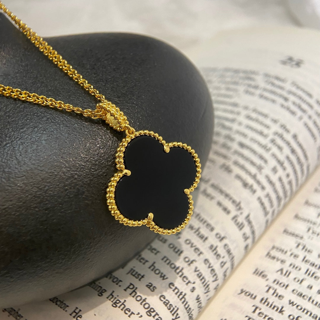 [ROYAL]CLOVER 25MM NECKLACE GOLD ONYX