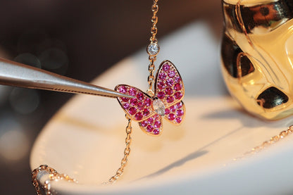 [ROYAL]BUTTERFLY RED DIAMOND ROSE GOLD NECKLACE