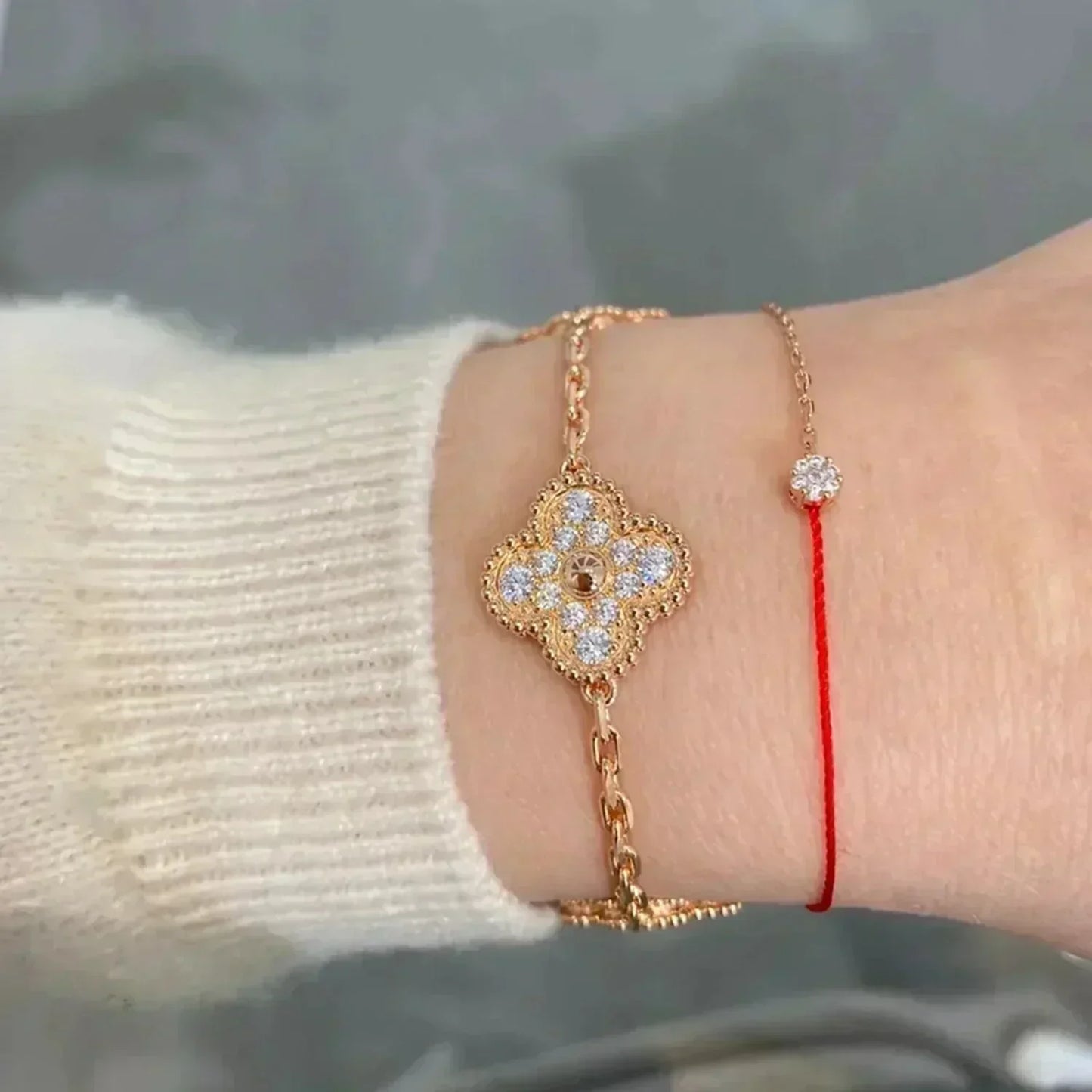 [ROYAL]CLOVER 5 MOTIFS  FULL DIAMOND BRACELET