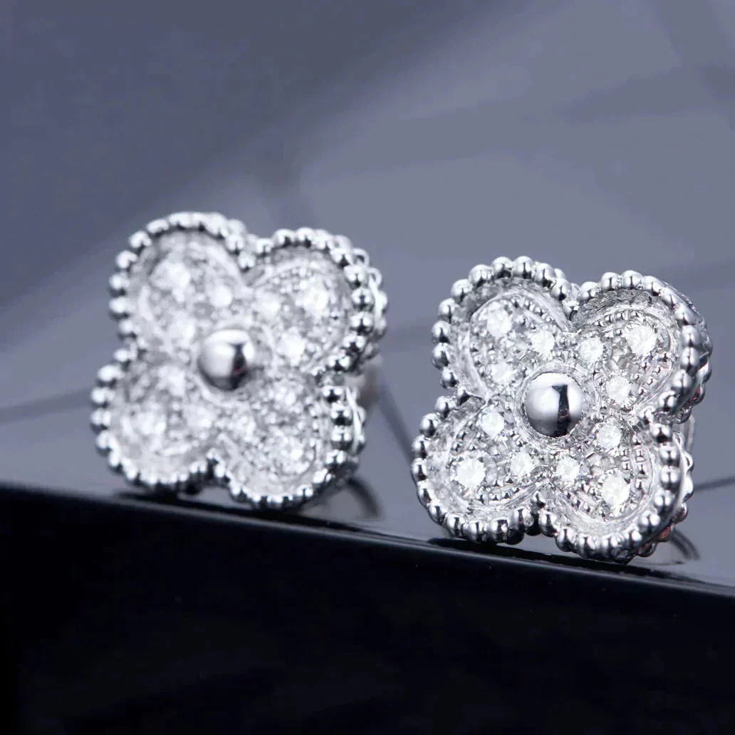 [ROYAL]CLOVER 1 MOTIFS DIAMOND STUD EARRINGS SILVER