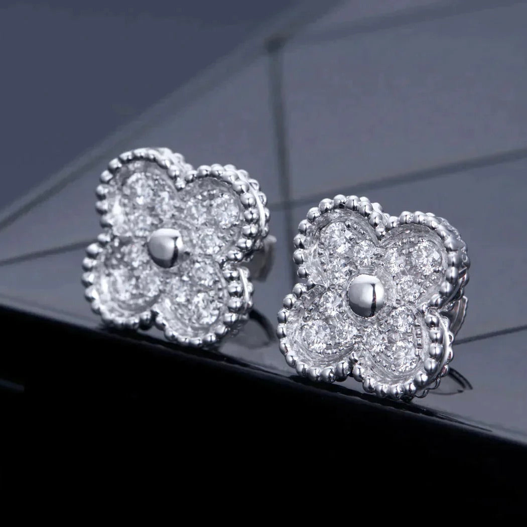 [ROYAL]CLOVER 1 MOTIFS DIAMOND STUD EARRINGS SILVER