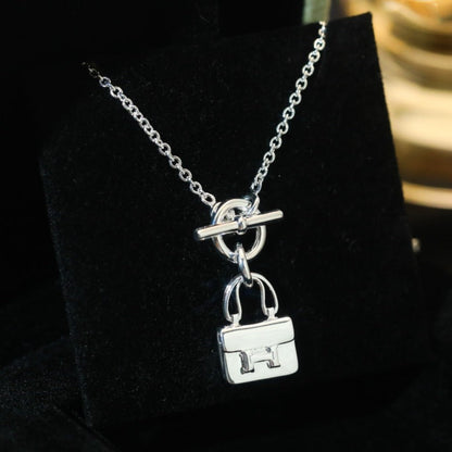 [ROYAL]POP H PEDANT SILVER NECKLACE