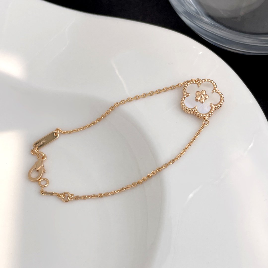 [Royal]LUCKY SPRING ROSE GOLD MOP BRACELET