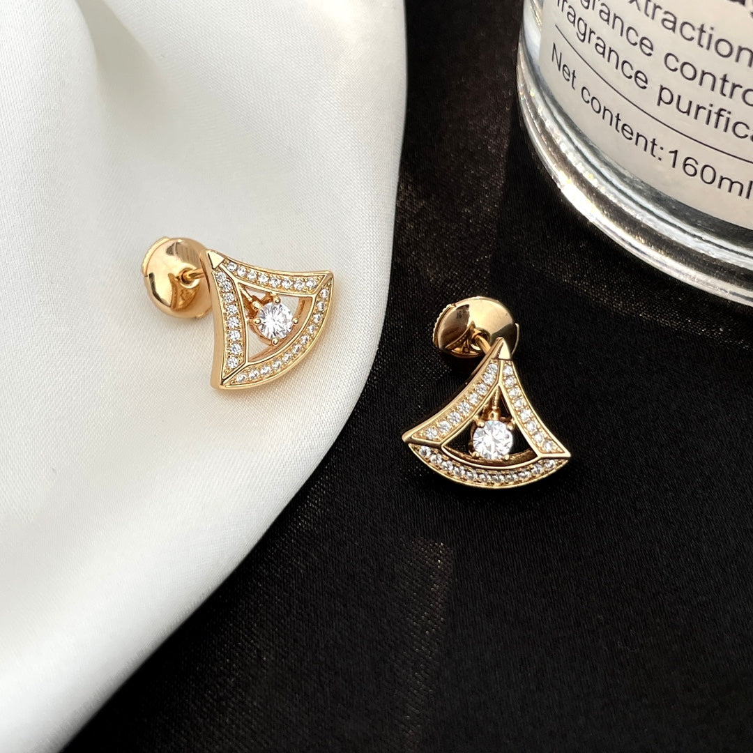 [ROYAL]DREAM MINI DIAMOND STUD EARRINGS