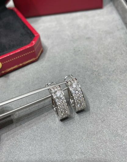 [ROYAL]LOVE 5.5MM DIAMOND PAVED EARRINGS