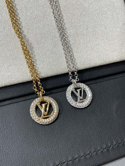 [ROYAL]LV BY NIGHT DIAMOND PAVED NECKLACE