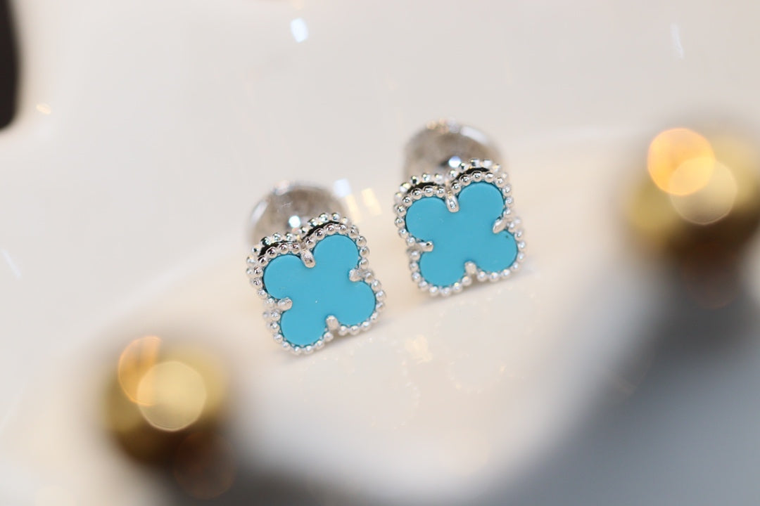 [ROYAL]CLOVER MINI TURQUOISE SILVER STUD EARRINGS