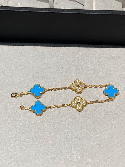 [ROYAL]CLOVER 5 MOTIF BLUE CHALCEDONY DIAMOND GOLD BRACELET