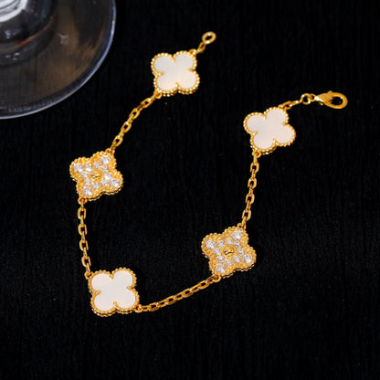 [ROYAL]CLOVER BRACELET 5 MOTIF WHITE MOP DIAMOND