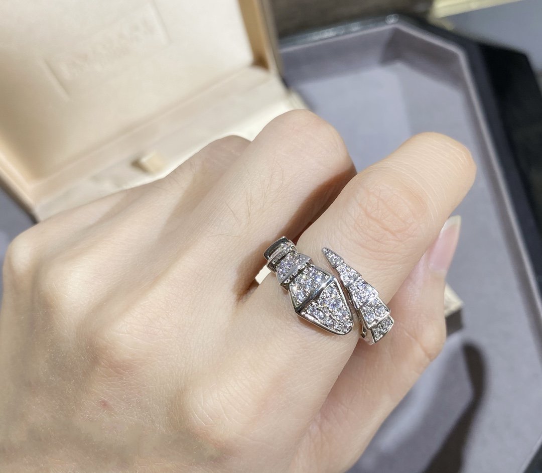 [LUXE]SERPENTI GROSSER RING SILBER MIT DIAMANTEN