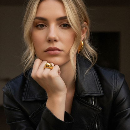 [Royal&Vicky]Aimee Chunky Heart Gold Earrings