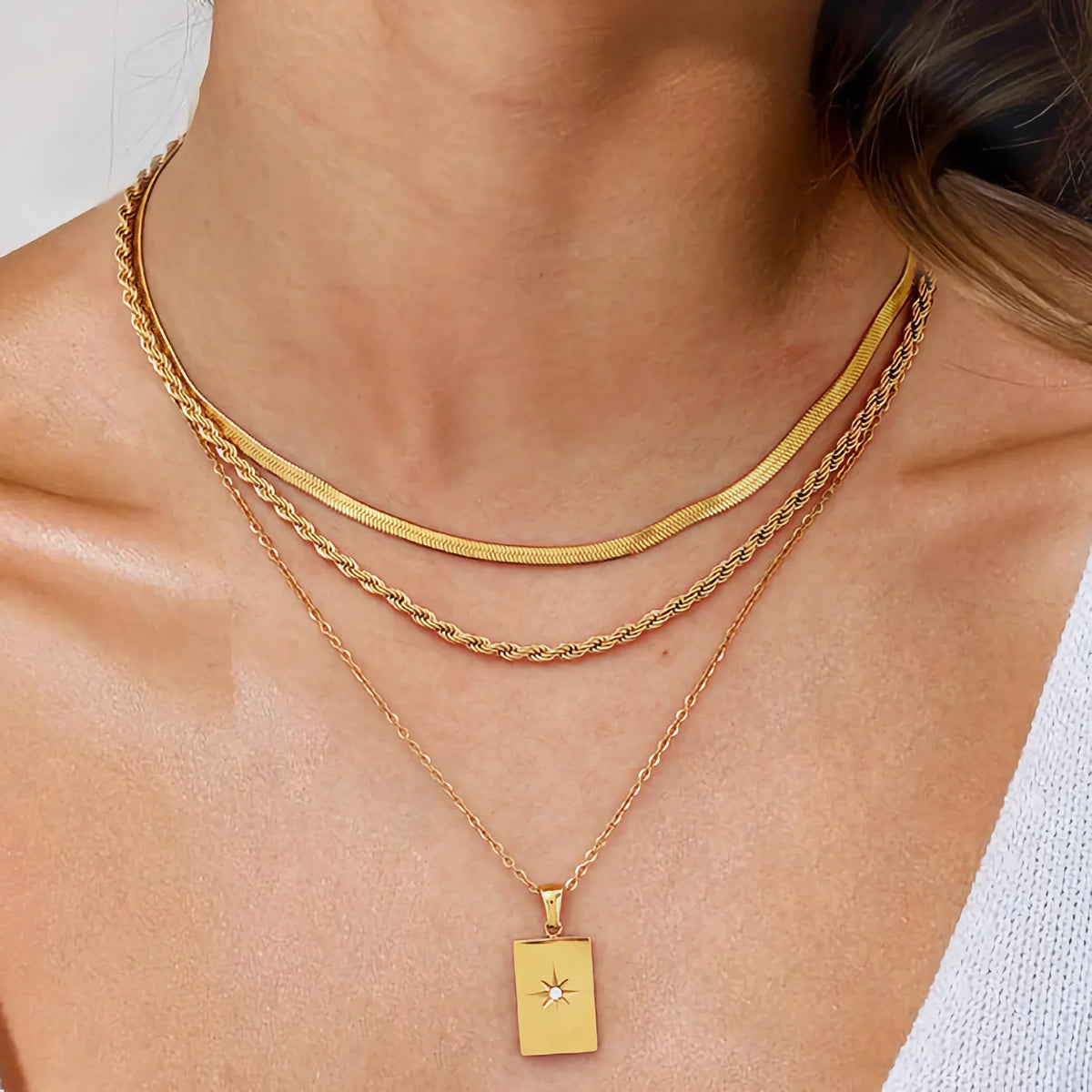 [Royal&Vicky]Raphaela Goldhalskette im Lagenlook