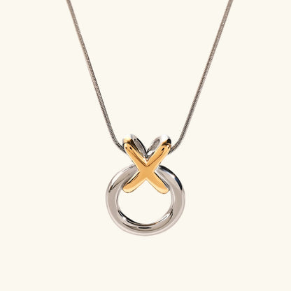 {
  "[Royal&Vicky]Mirabelle Ring Knot Necklace": "[Royal&Vicky] ミラベル リング ノット ネックレス"
}