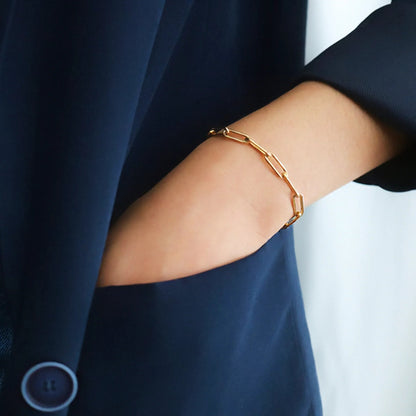 {"[Royal&Vicky]Eloise Gold Paperclip Bracelet"}