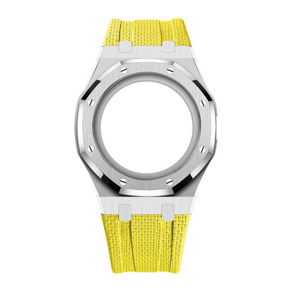 Uhrenarmband mit Vollverkleidung aus Stahlgehäuse und Fluorelastomer-Armband