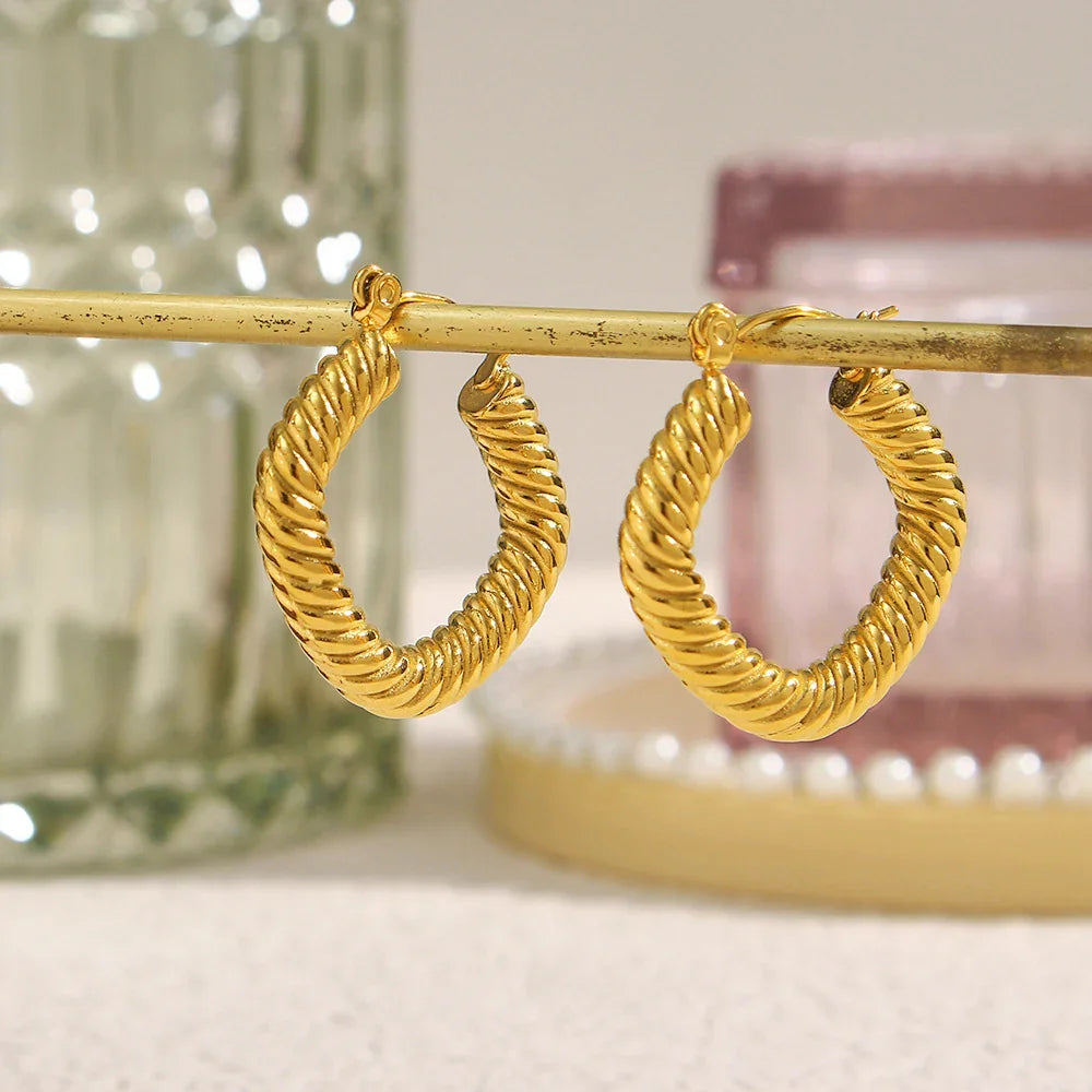 [Royal&Vicky]Emani Twist Square Earrings
