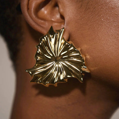 [Royal&Vicky]Rafaela Skulpturale Blüten-Ohrringe in Gold